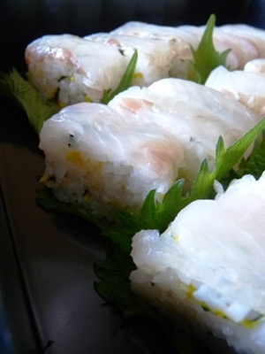 菊花の混ぜ寿司の画像