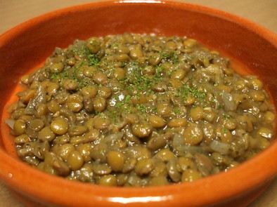 レンズ豆の煮込みスペイン風の写真
