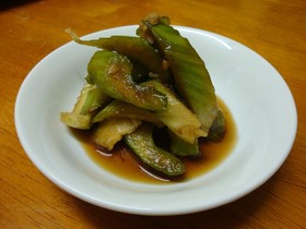 ちょっとのつもりが・・・セロリで一杯