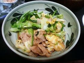 カブの葉っぱとキャベツで作る回鍋肉