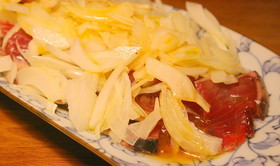 カツオと新たまねぎのオリーブオイル漬け
