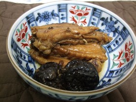 手羽先のプルーン煮