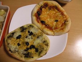バジルピッツァ&トマトピッツァ パン生地