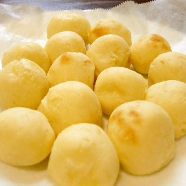 もちっと じゃがいもの簡単ポンデケージョ レシピ 作り方 By A型ﾁｬﾝ クックパッド 簡単おいしいみんなのレシピが371万品