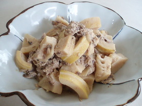 たけのことサバ缶の煮物
