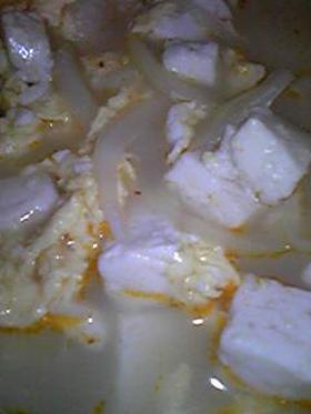 簡単♪満腹♪豆腐と卵の中華スープ
