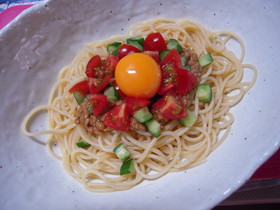 納豆とトマトの冷製パスタ