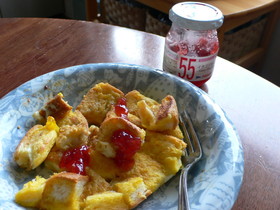 皿1枚で簡単 フレンチトースト風。