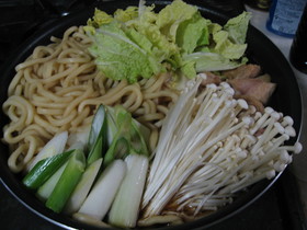 しょうゆ煮込みうどん