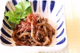 ねぎ焼きに~牛バラ肉とこんにゃくの甘辛煮