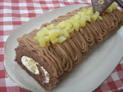 モンブランチョコロールケーキ♪の画像