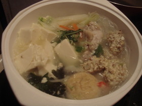 鶏だんごがうまいっ!!鶏塩鍋