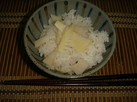 風味豊かな筍ご飯