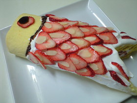 鯉のぼりロールケーキデコ