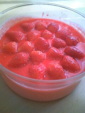 簡単すぎっ!いちごのムース☆