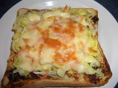 キャベツのチーズトーストの写真