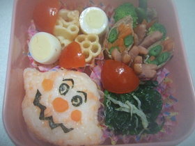 カレーパンマンのお弁当