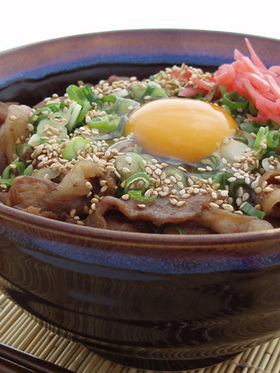 食べに行くより早い!10分で【豚丼】