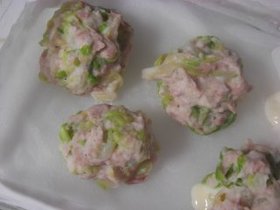 リード大活躍!ふわうまキャベツ饅頭