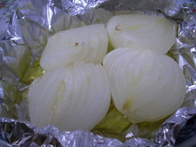 新玉ねぎの丸ごとオーブン焼き