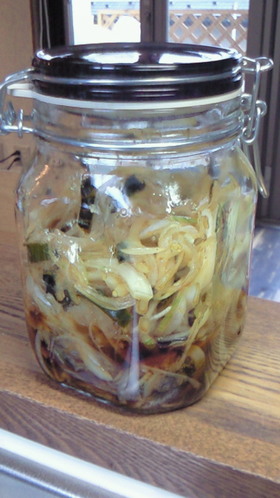 美味しい!新玉ねぎで、酢玉ねぎ