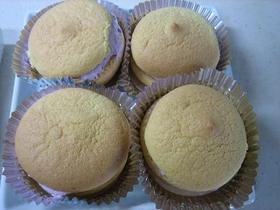 ブッセ ブルーベリークリーム
