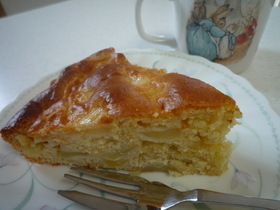 ホットケーキミックスで簡単りんごケーキ♡