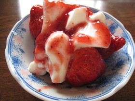 かんたんイチゴのデザート