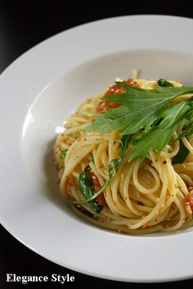 我が家の定番「梅と水菜の和風パスタ」
