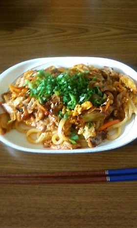 豚キムチ焼きうどん