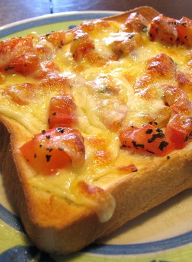 イタリアン?な朝食、トマトチーズトースト