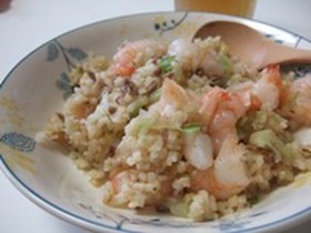 ぷりぷりエビ炒飯