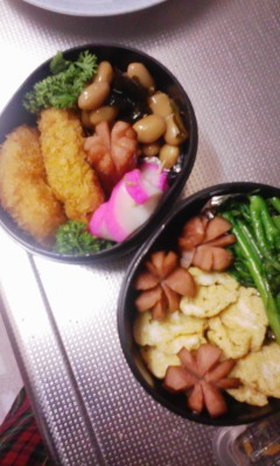 弁当の隙間に☆たこさんウィンナーのお花♪