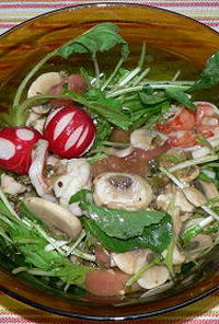 海老と水菜、マッシュルームのサラダ