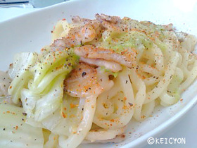 コクうま☆味噌バターうどん
