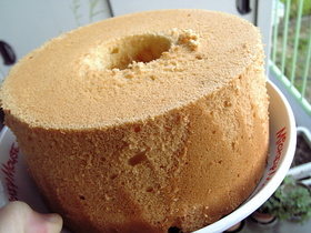 ふわふわ基本のシフォンケーキ