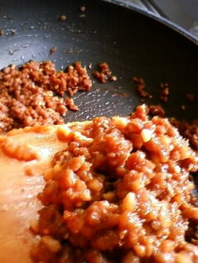 鹿児島風☆ナッツ入り肉味噌