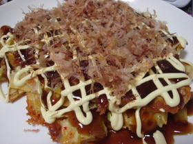お好み焼き withキムチチーズ