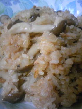簡単!まかない風?炊き込みご飯