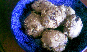 プルーンとオリーブオイルの雑穀クッキー