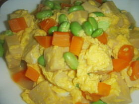 高野豆腐と枝豆の卵とじ