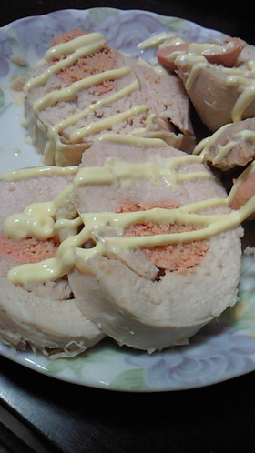 レンジで簡単!鶏むね肉とたらこのロール