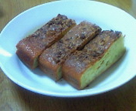 外がサクサク、中しっとりなバナナケーキ