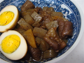 牛すじこん