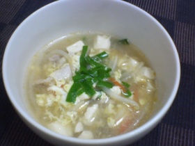 具だくさんでヘルシー★中華スープ
