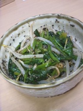 ほうれん草ともやしのごま和え