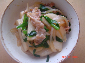 長いもと豚こま・にらの中華風