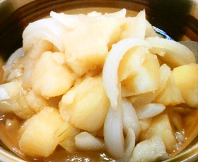 簡単☆新玉ねぎと新じゃがの煮物