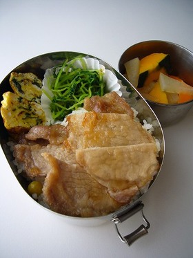 豚肉の旨煮丼(弁当)