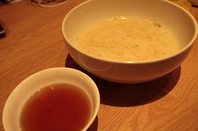 米麺 のスープひたひた